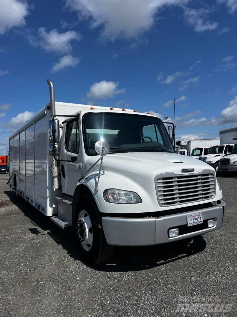 Freightliner M2 106 Camiões de entrega de bebidas