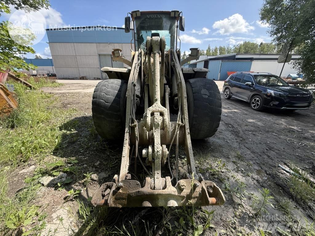 Volvo L 120 Pás carregadoras de rodas