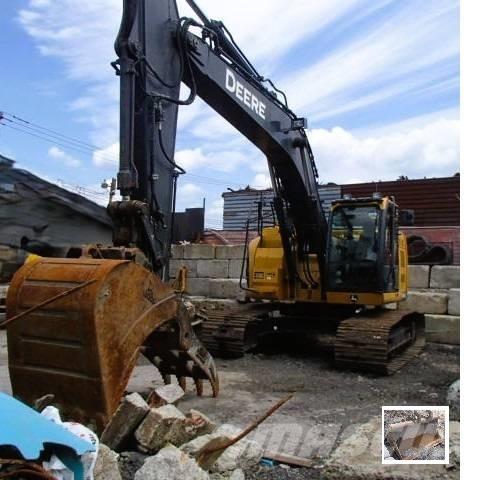 John Deere 245 GLC Escavadoras de rastos