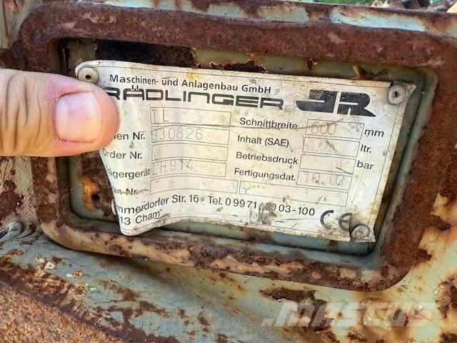 Liebherr R914 600 MM Acessórios Retroescavadoras