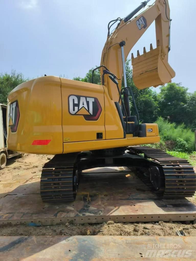 CAT 323 GC Escavadoras de rastos