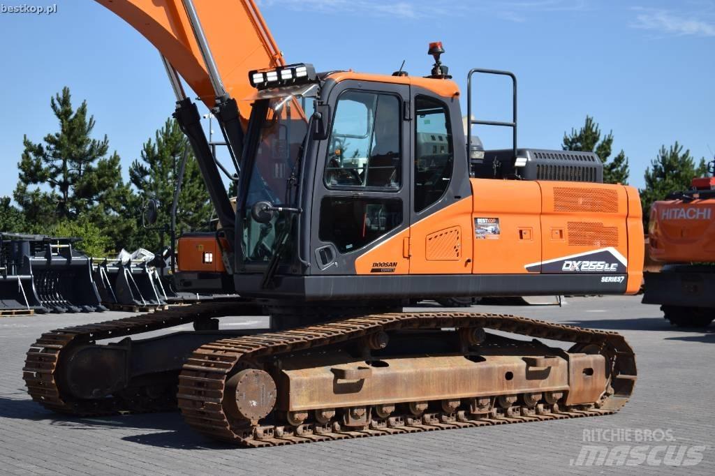 Doosan DX 255 LC-7 Escavadoras de rastos