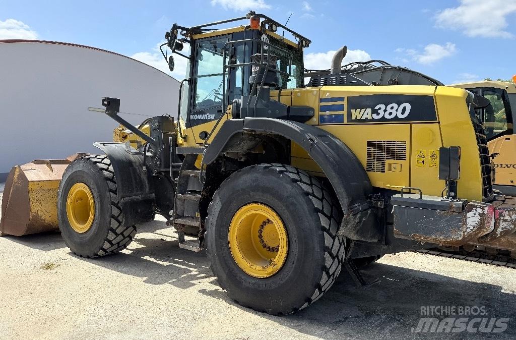 Komatsu WA 380-8 Pás carregadoras de rodas