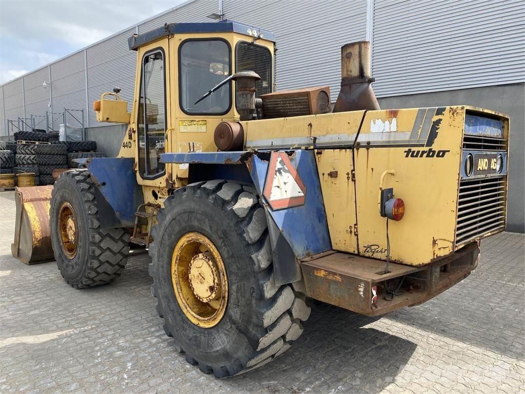 Hanomag 44D Pás carregadoras de rodas