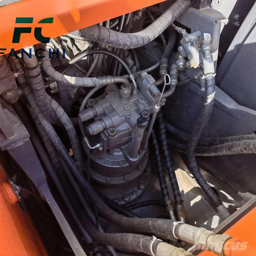 Hitachi ZX 200 Escavadoras de rastos