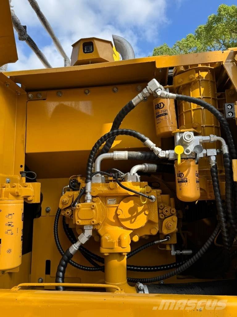 CAT 320D Escavadoras Midi 7t - 12t