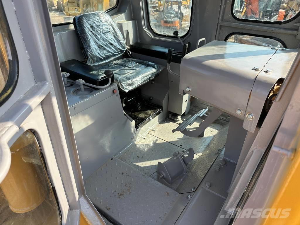 CAT D7G Dozers - Tratores rastos