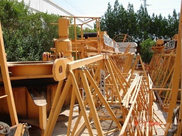 Liebherr 100LC Gruas de construção
