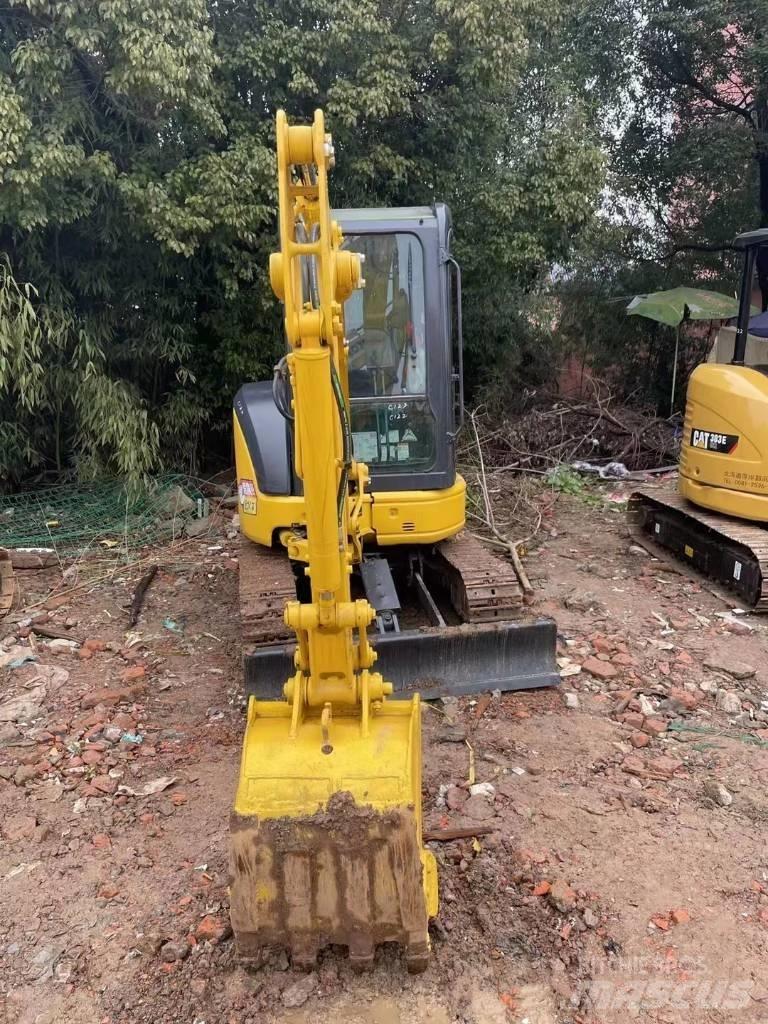 Komatsu PC 30 Mini Escavadoras <7t