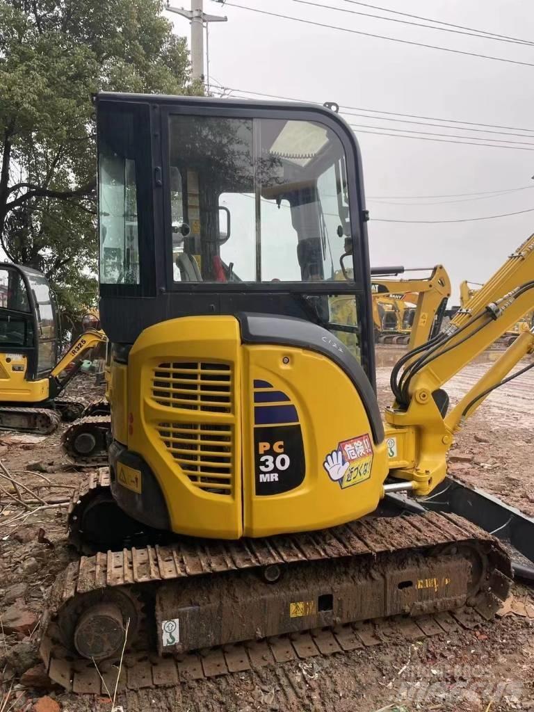 Komatsu PC 30 Mini Escavadoras <7t