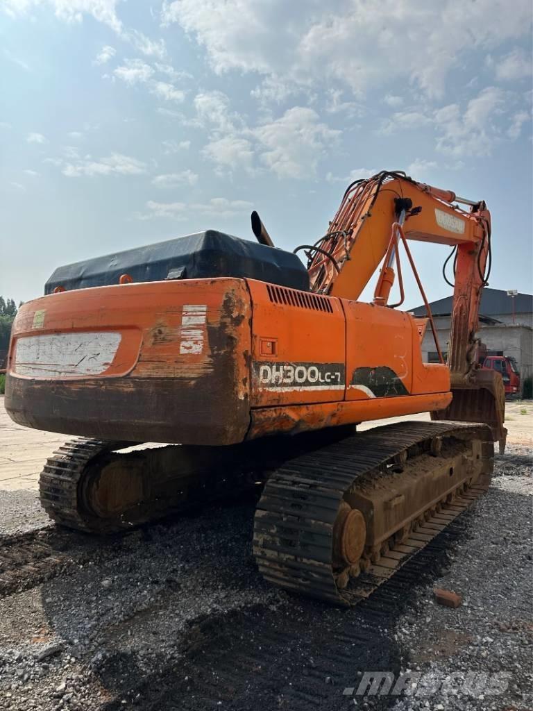 Doosan DH300 Escavadoras de rastos