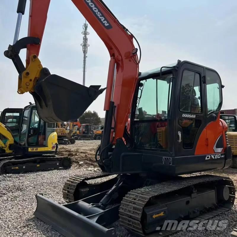 Doosan 60 Escavadoras de rastos
