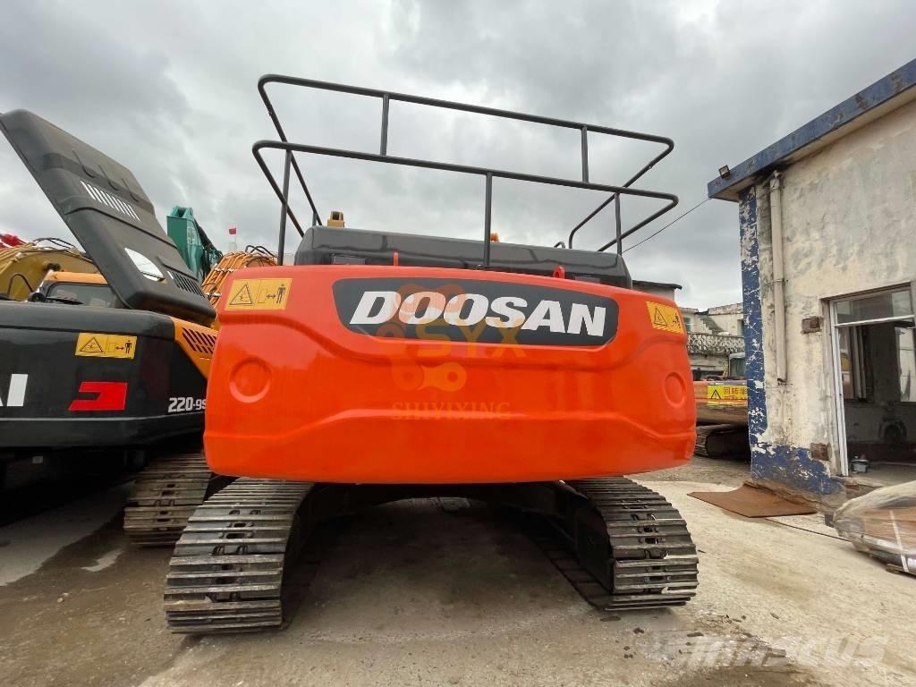 Doosan DX 300LC -9 Escavadoras de rastos