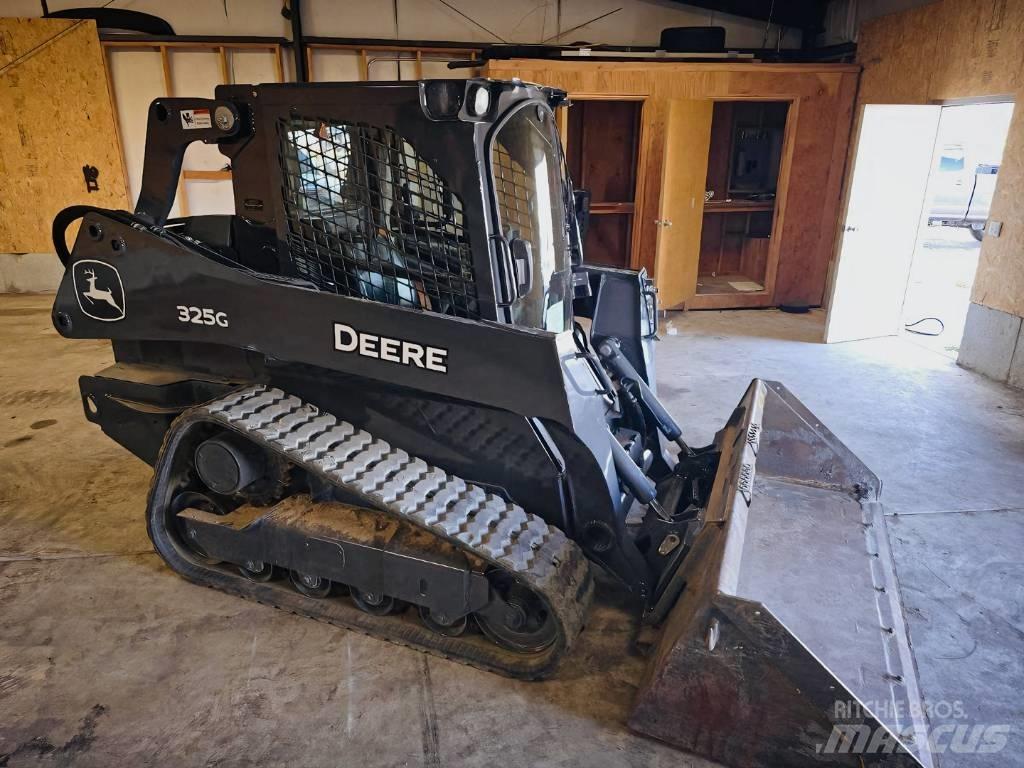 John Deere 325 G Carregadoras de direcção deslizante