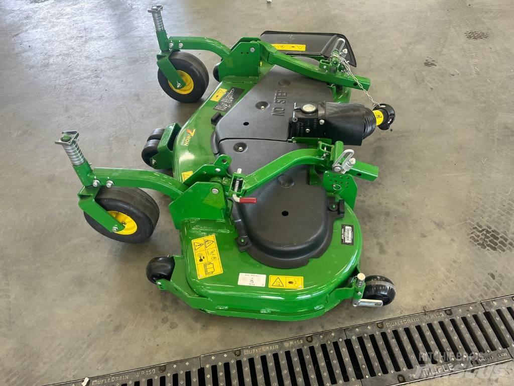 John Deere 7 Iron Corta-Relvas Riders