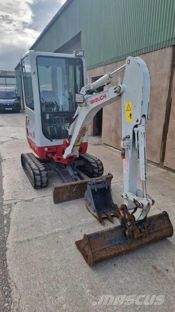 Takeuchi TB 216 A Mini Escavadoras <7t