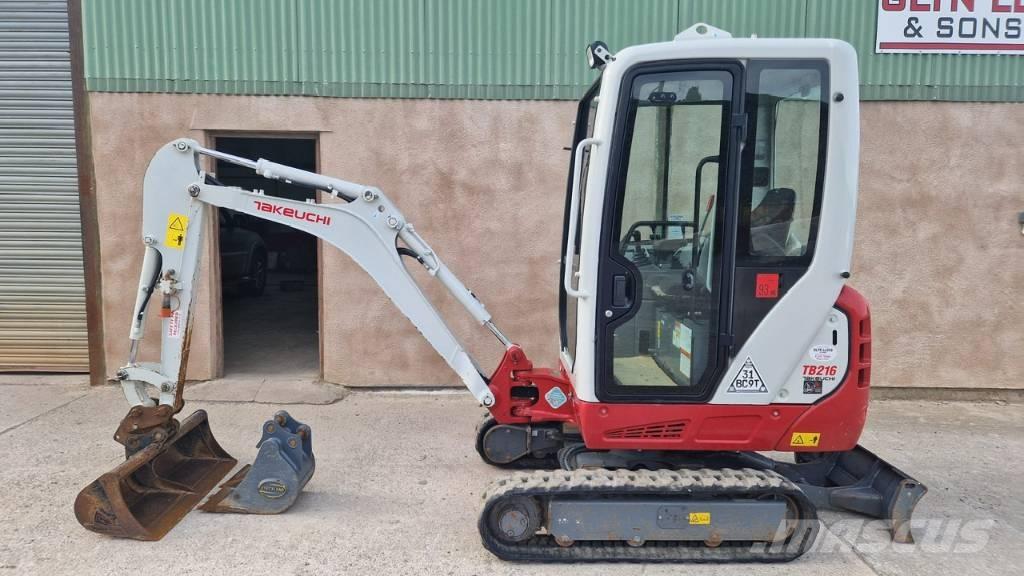 Takeuchi TB 216 A Mini Escavadoras <7t