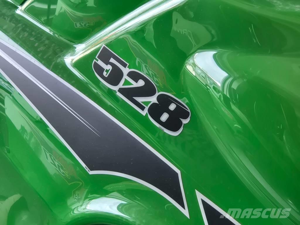 Avant 528 Carregadora multifunções