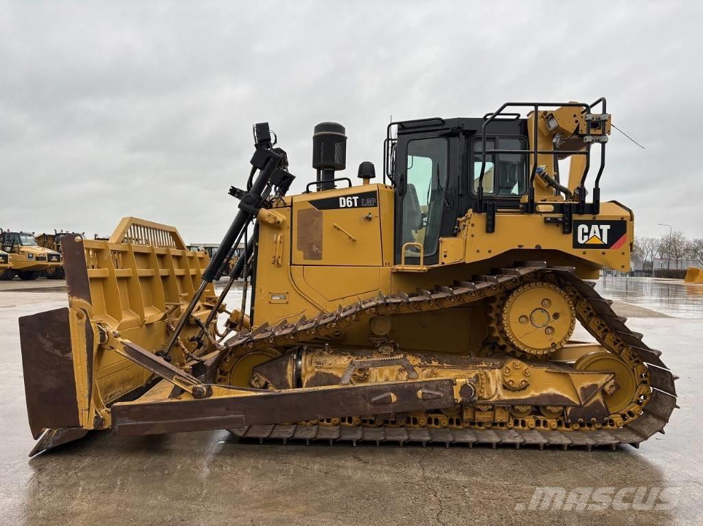 CAT D 6 T LGP Dozers - Tratores rastos