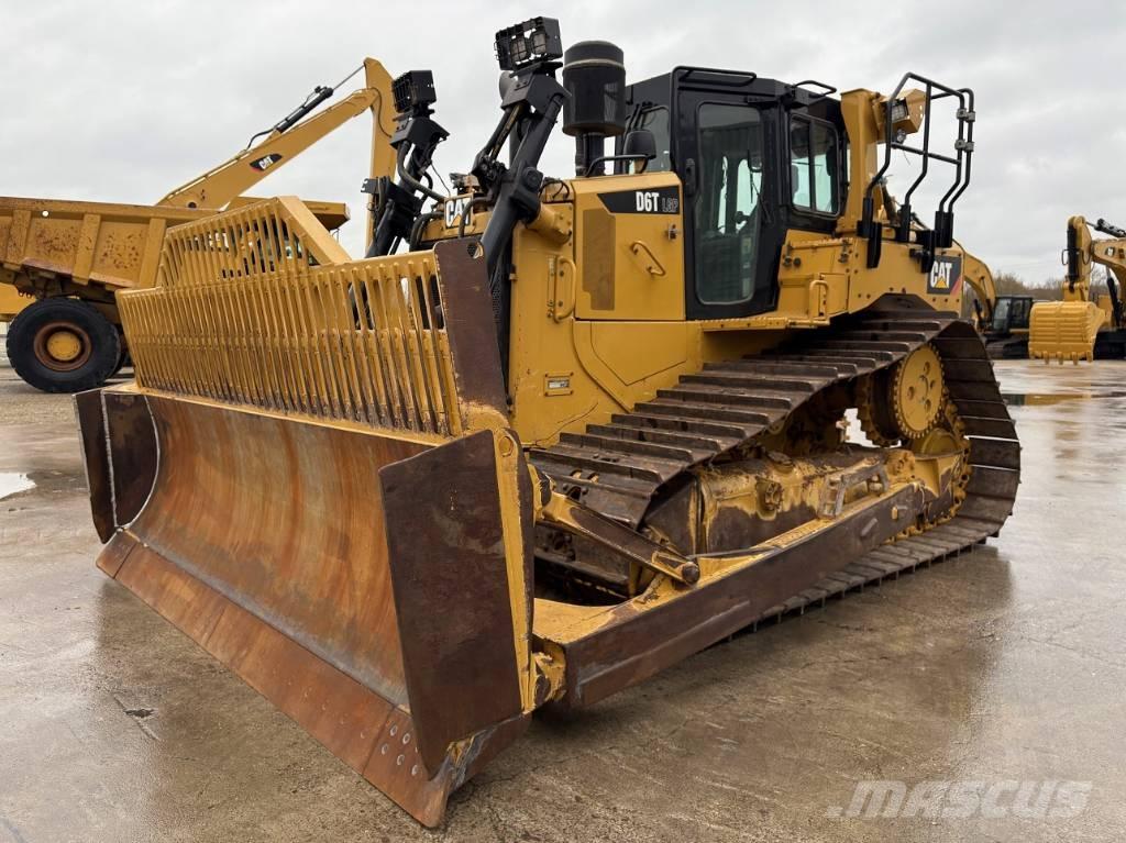 CAT D 6 T LGP Dozers - Tratores rastos