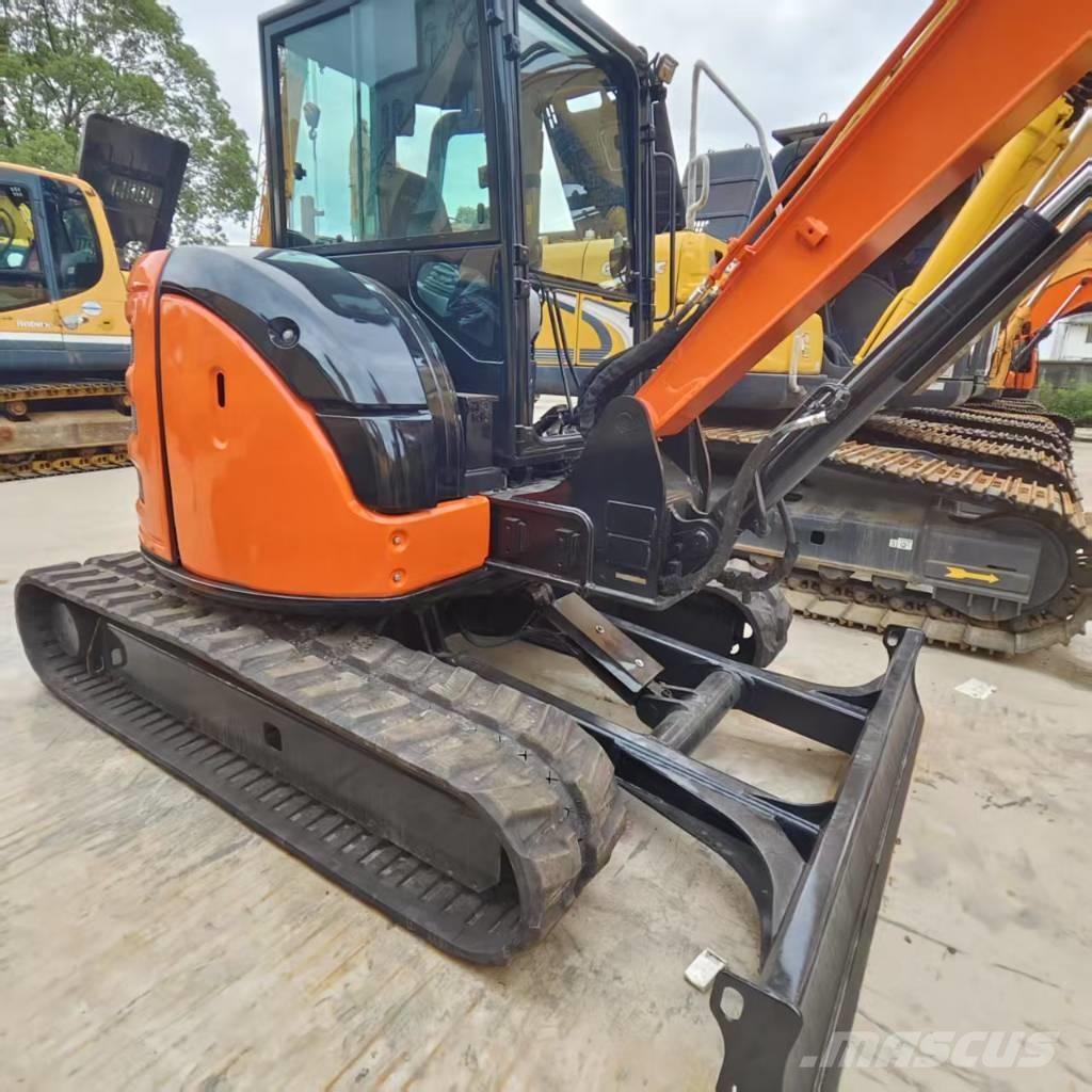 Hitachi ZX 55 UR Mini Escavadoras <7t