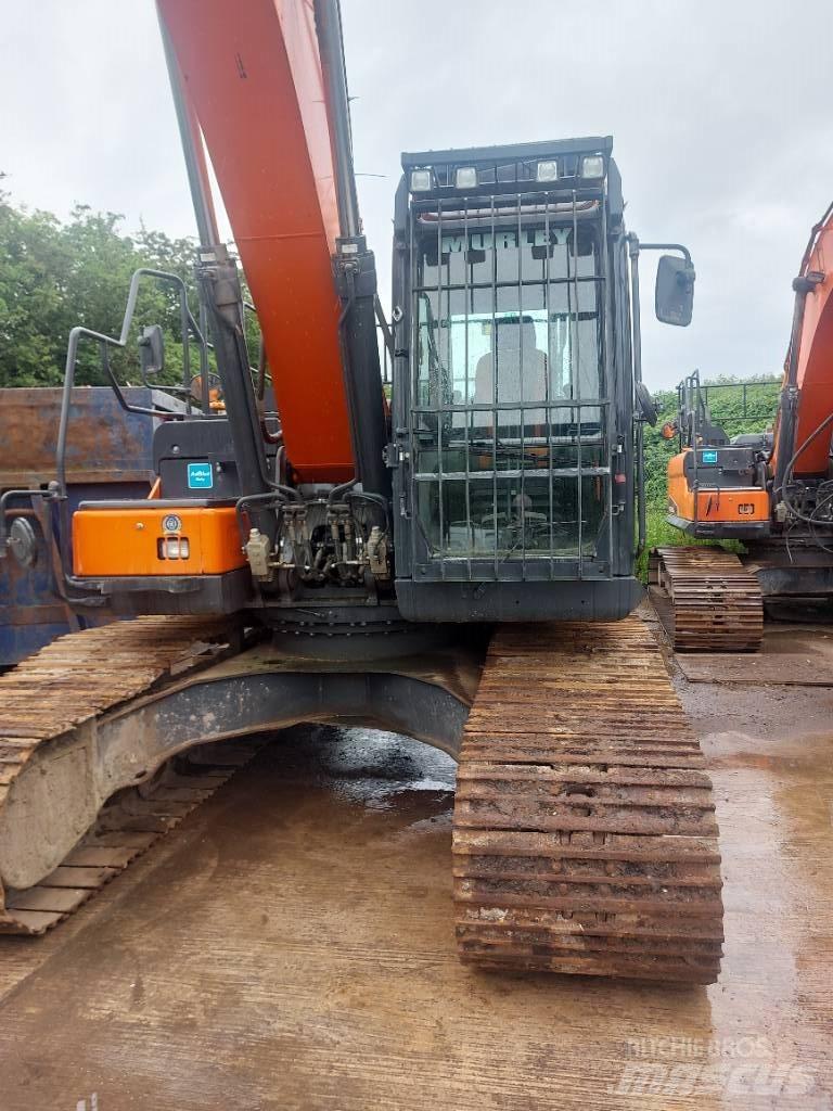 Doosan DX 225 LC-5 Escavadoras de rastos