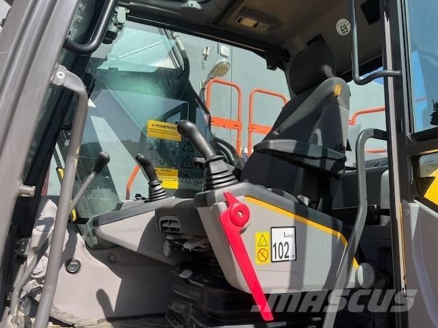 Volvo EC 200 E Escavadoras de rastos