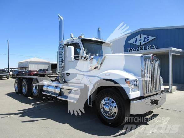 Kenworth W990 Tractores (camiões)