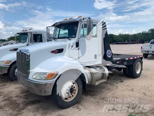 Peterbilt 335 Camiões estrado/caixa aberta