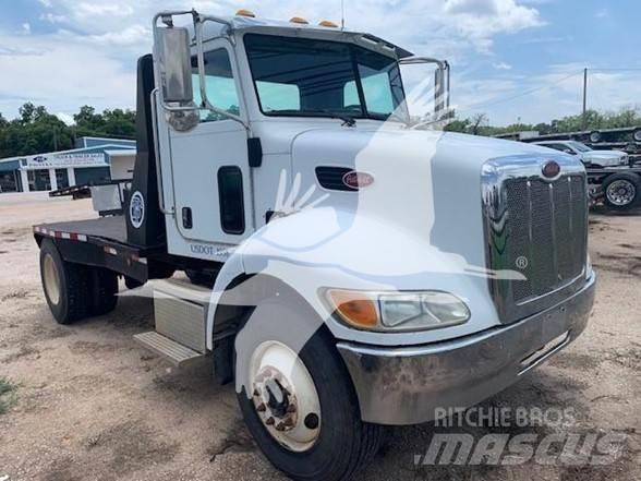 Peterbilt 335 Camiões estrado/caixa aberta