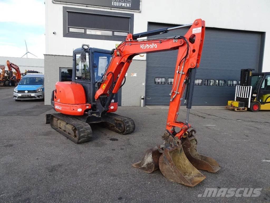 Kubota KX121-3 Mini Escavadoras <7t