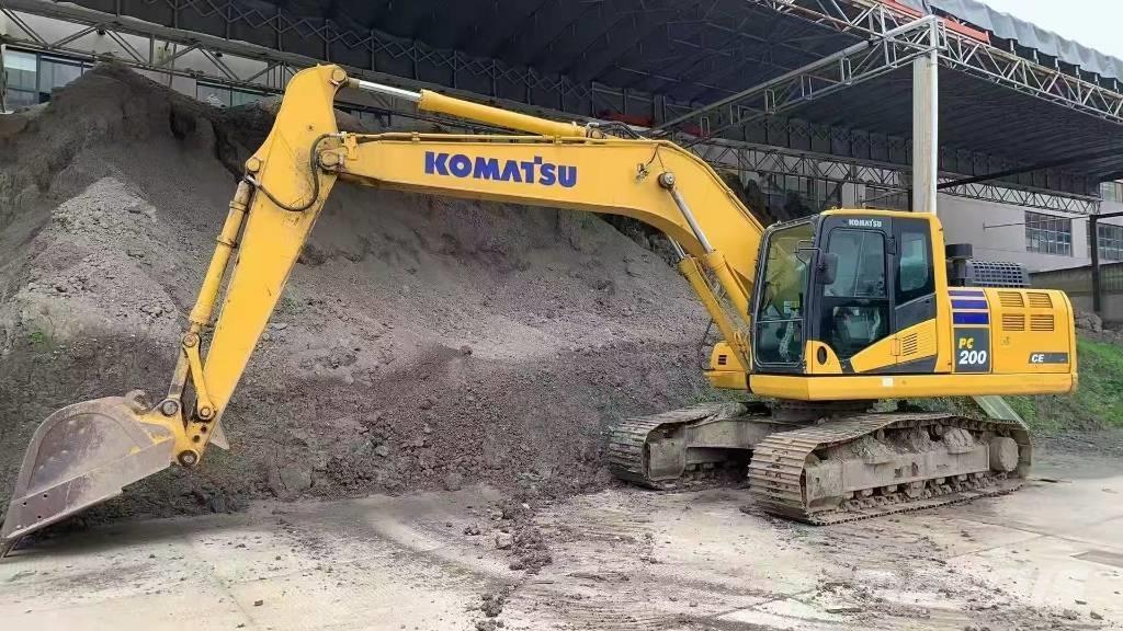 Komatsu PC 200-11 Escavadoras de rastos