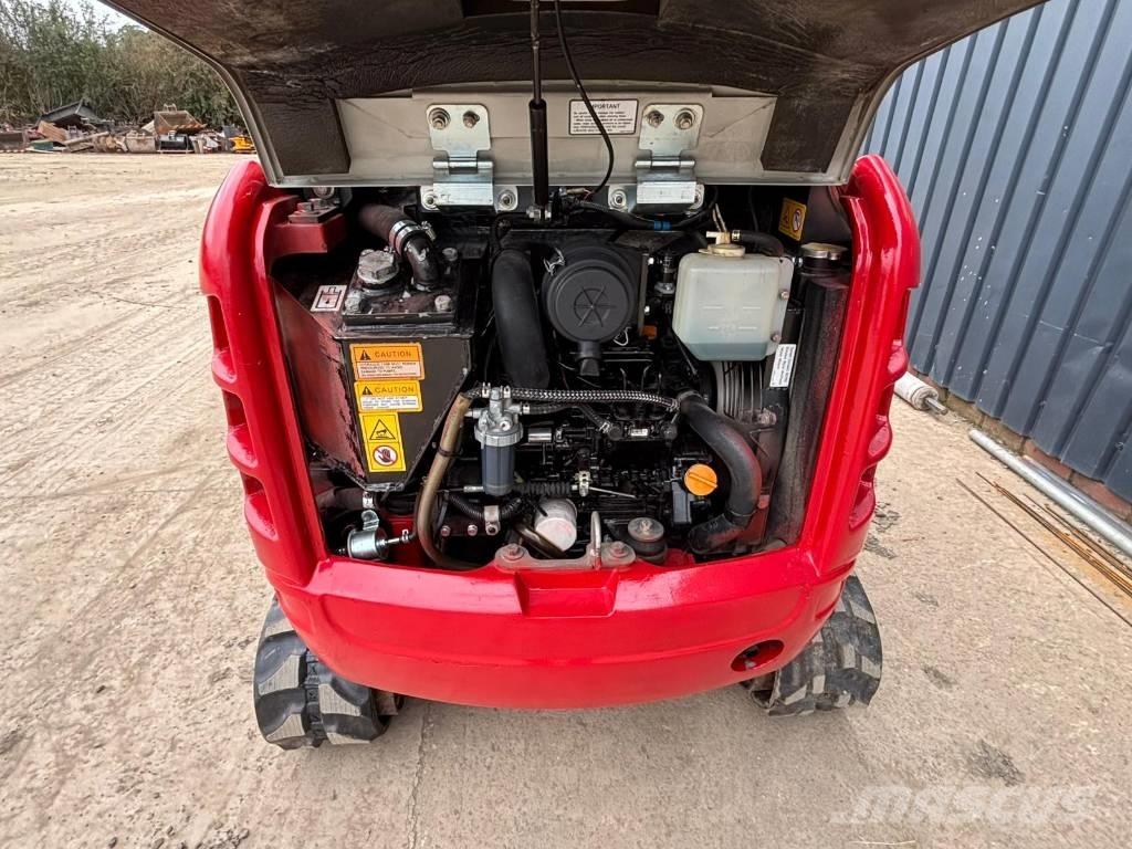 Takeuchi TB 216 Mini Escavadoras <7t