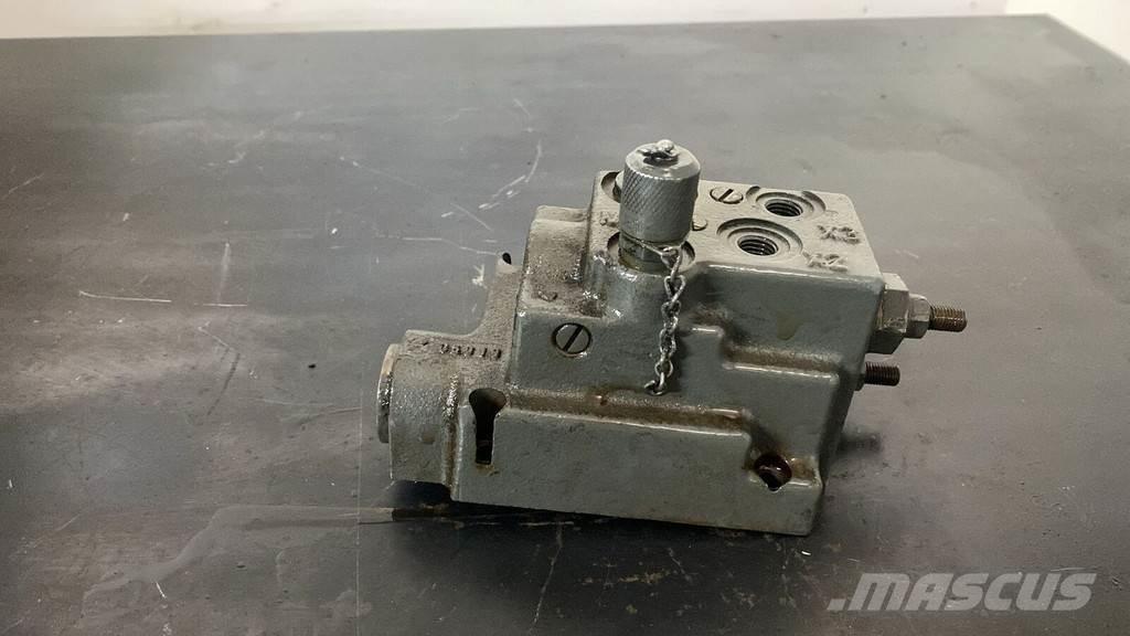 Liebherr LR1 - LS (D) Transportes - Outros
