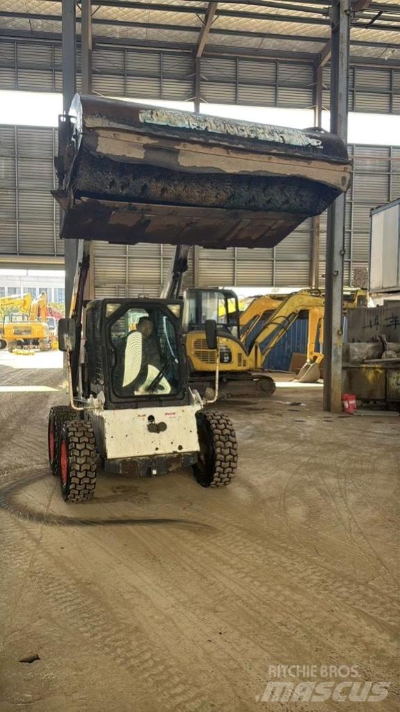 Bobcat S 160 Carregadoras de direcção deslizante