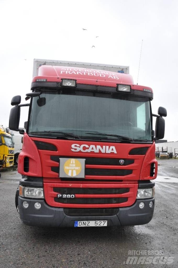 Scania P230 4X2 Camiões de caixa fechada