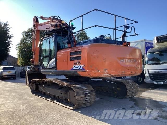 Hitachi ZX 210 LC-6 Escavadoras de rastos