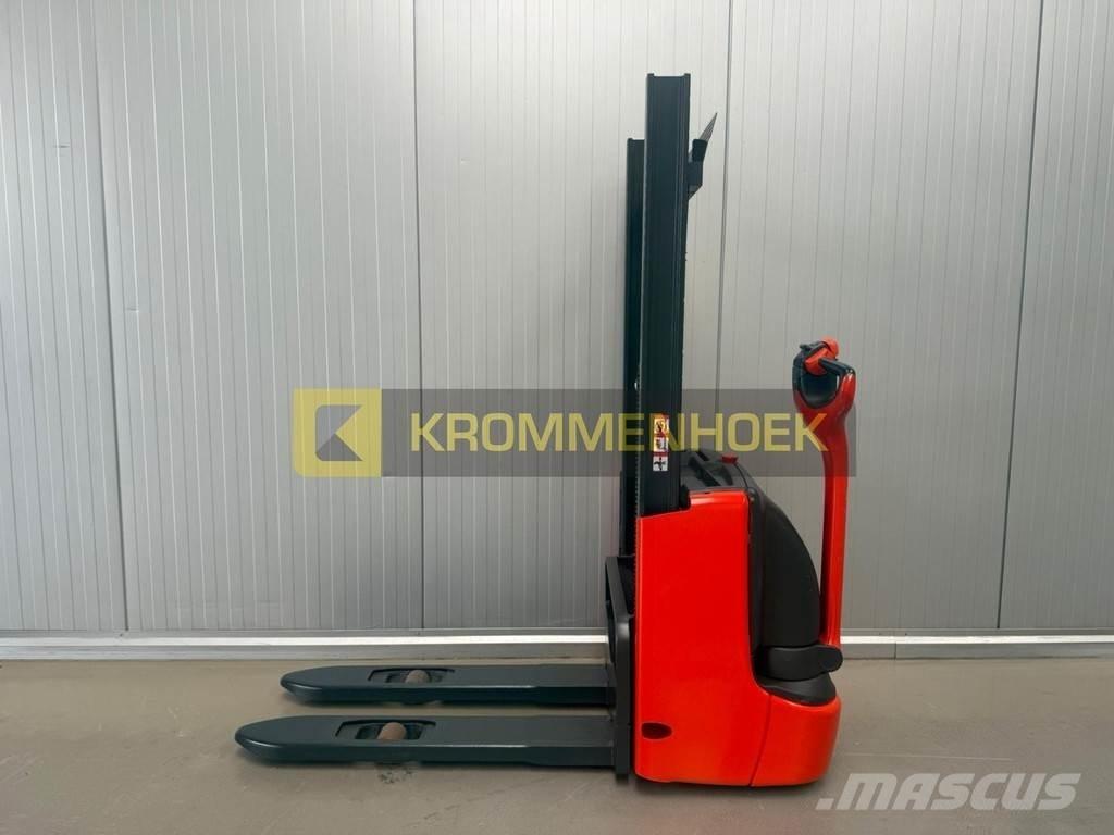 Linde L 10 Empilhador para operador externo