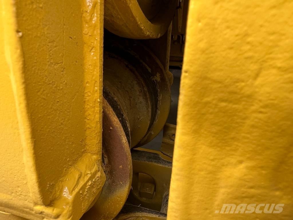 CAT D6H XL Dozers - Tratores rastos