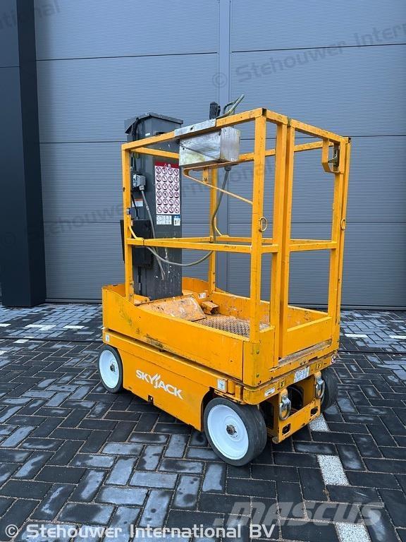 SkyJack SJ12 SJ 12 Outros elevadores e plataformas