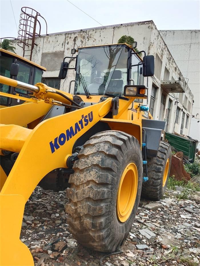 Komatsu WA 320-5 Pás carregadoras de rodas