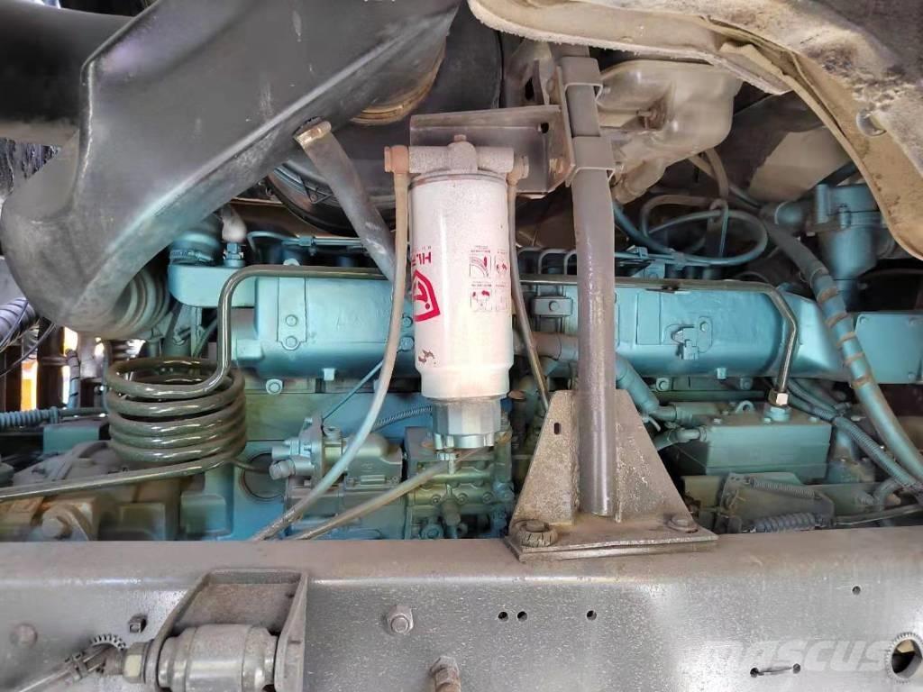 Howo 375 8x4 Camiões basculantes