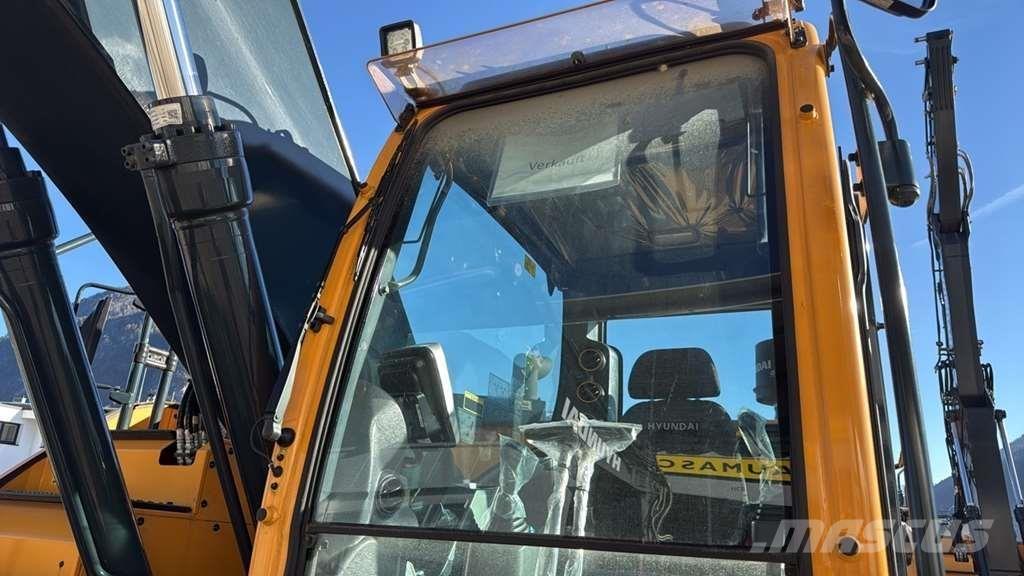 Hyundai HX235LCR Escavadoras especiais