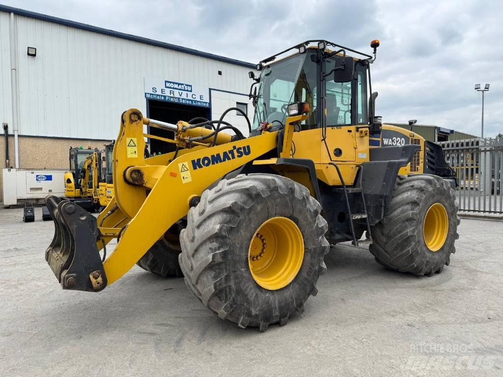 Komatsu WA320-5 Pás carregadoras de rodas