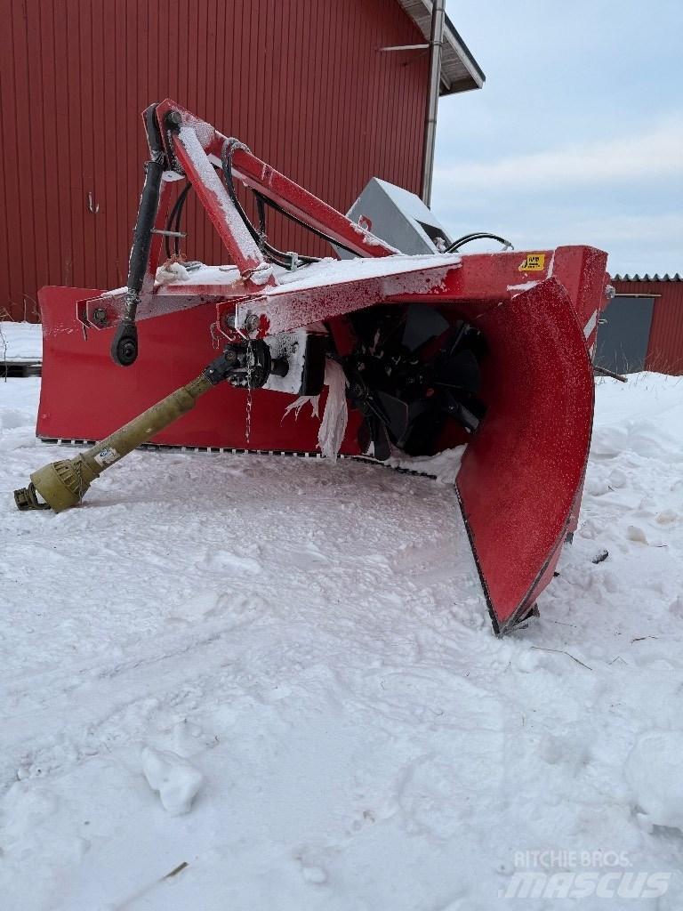 Varila Steel TR 250 Lançadores de neve