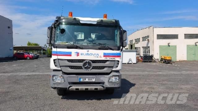 Mercedes-Benz 932.24 Outros Camiões