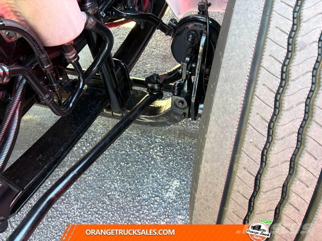 International 4300 Camiões de caixa fechada