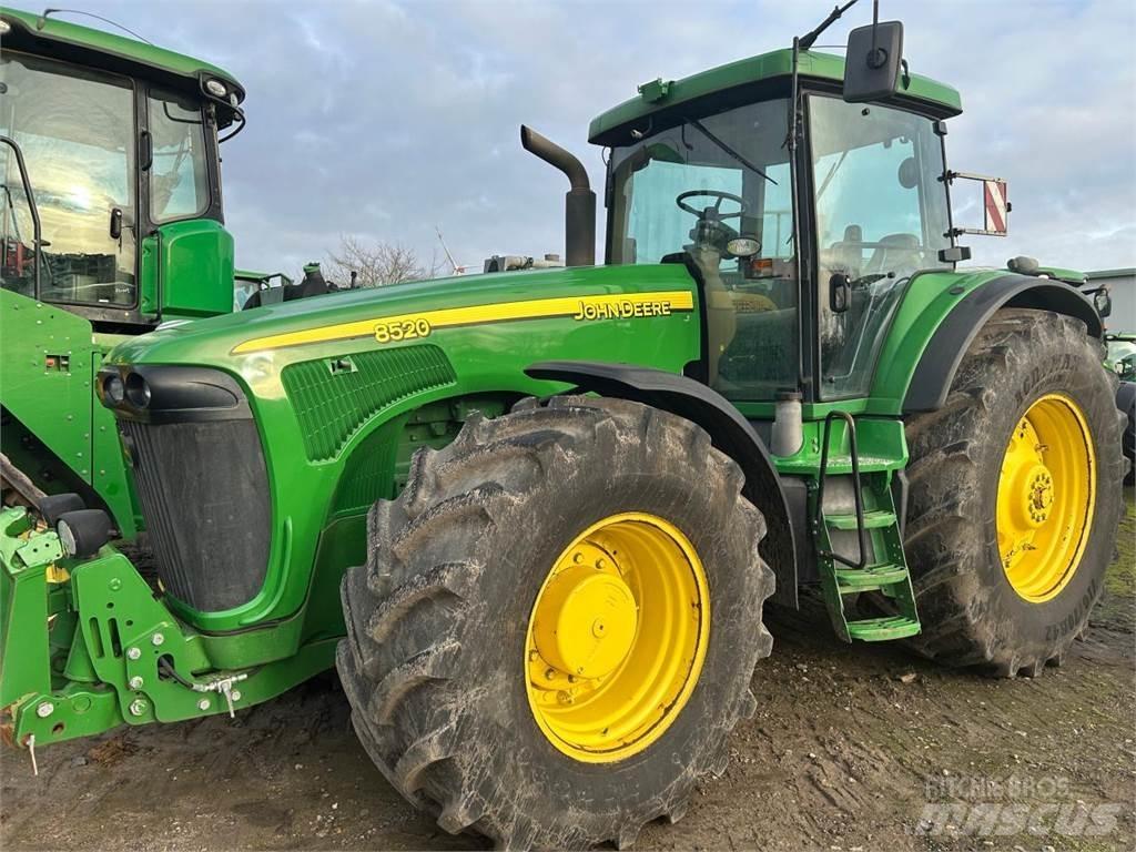 John Deere 8420 Tratores Agrícolas usados