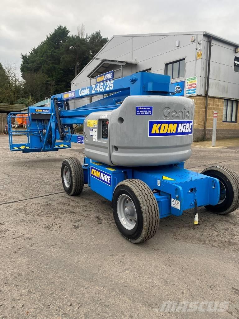 Genie Z 45/25 J Elevadores braços articulados