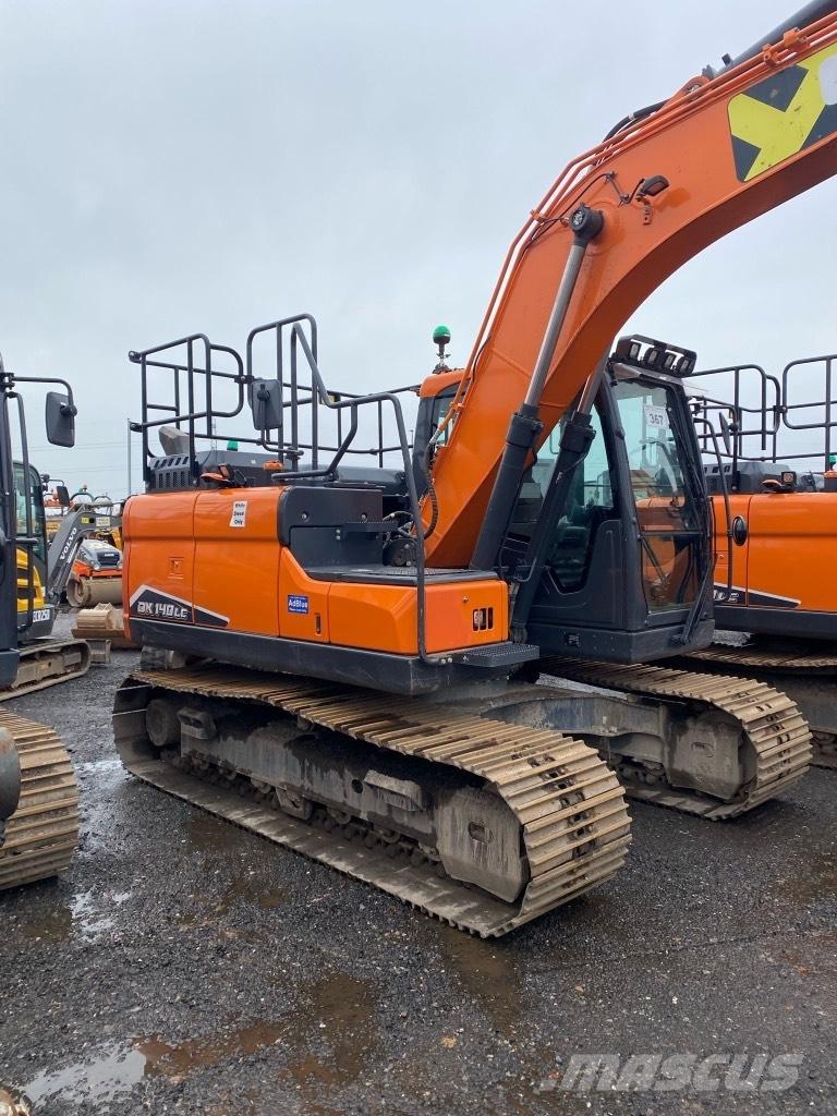 Doosan DX 140 LC Escavadoras de rastos